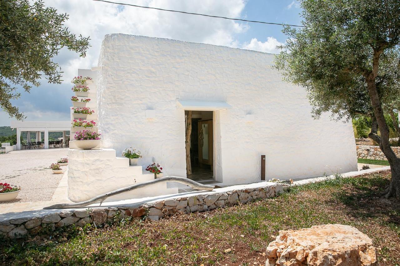 Bed and Breakfast Petranima Wellness In Trulli Ostuni Exterior foto