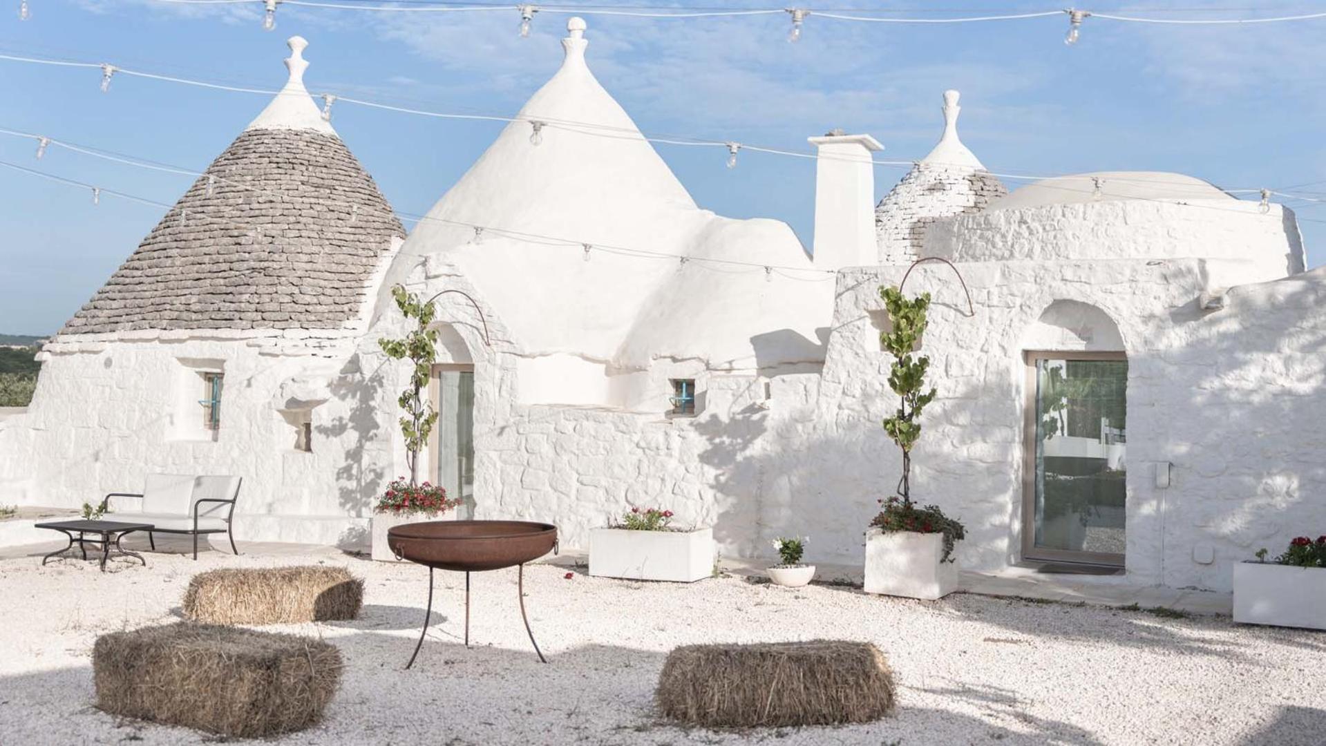 Bed and Breakfast Petranima Wellness In Trulli Ostuni Exterior foto