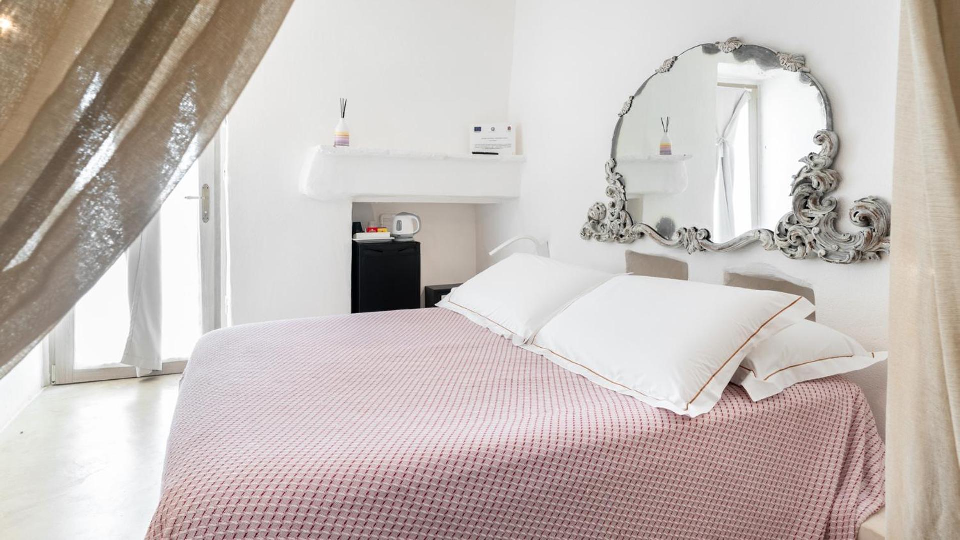 Bed and Breakfast Petranima Wellness In Trulli Ostuni Exterior foto